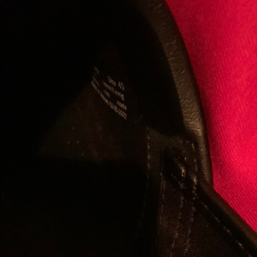 Dansko Black Slippers Comfortable Slip-On Design - Picture 7 of 7